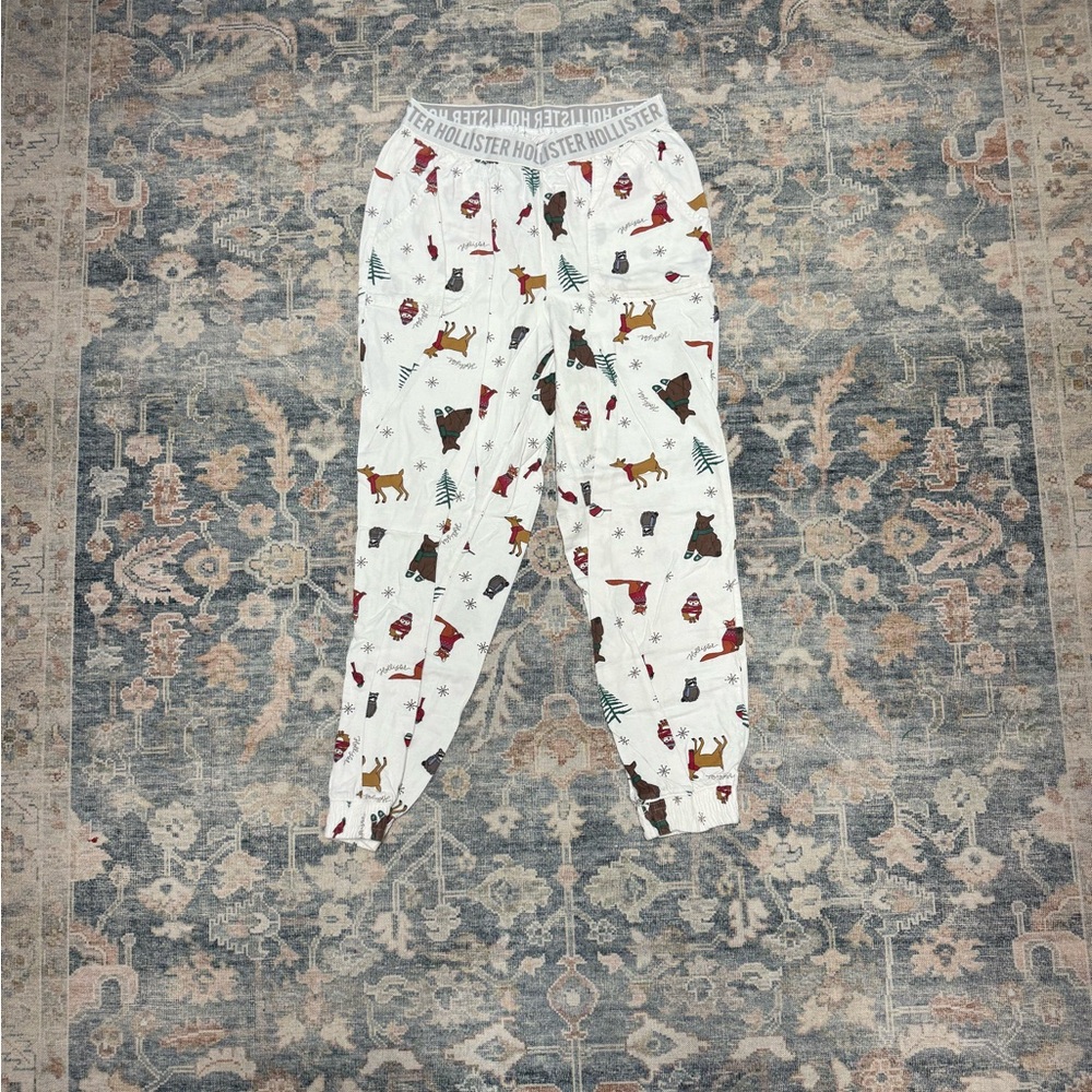 Hollister White Pajama Pants with Festive Print